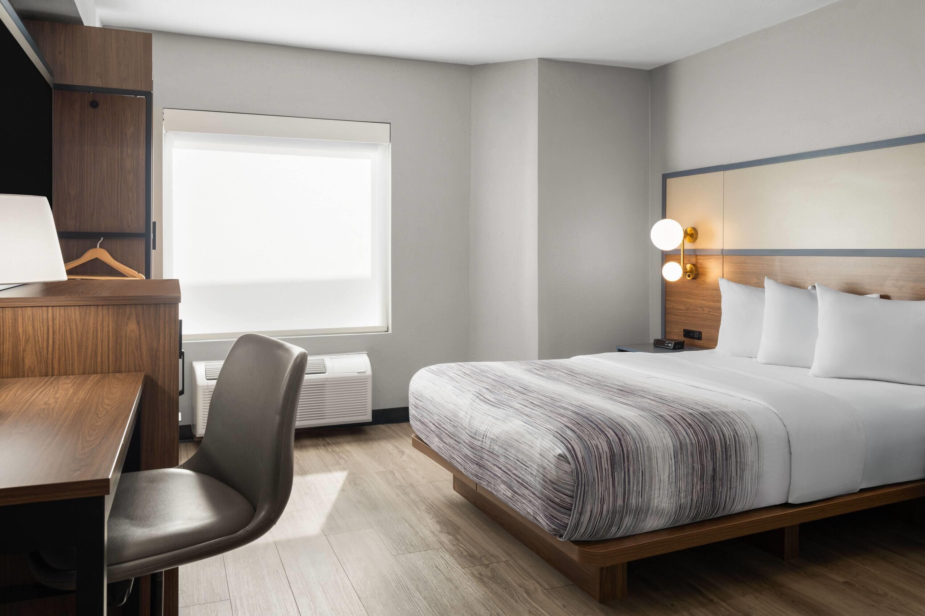 In-room safe, desk, iron/ironing board, rollaway beds