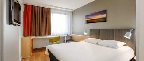 Ropa de cama hipoalergénica, colchones con pillow-top y escritorio