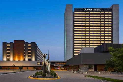 Doubletree by Hilton Bloomington - Minneapolis South