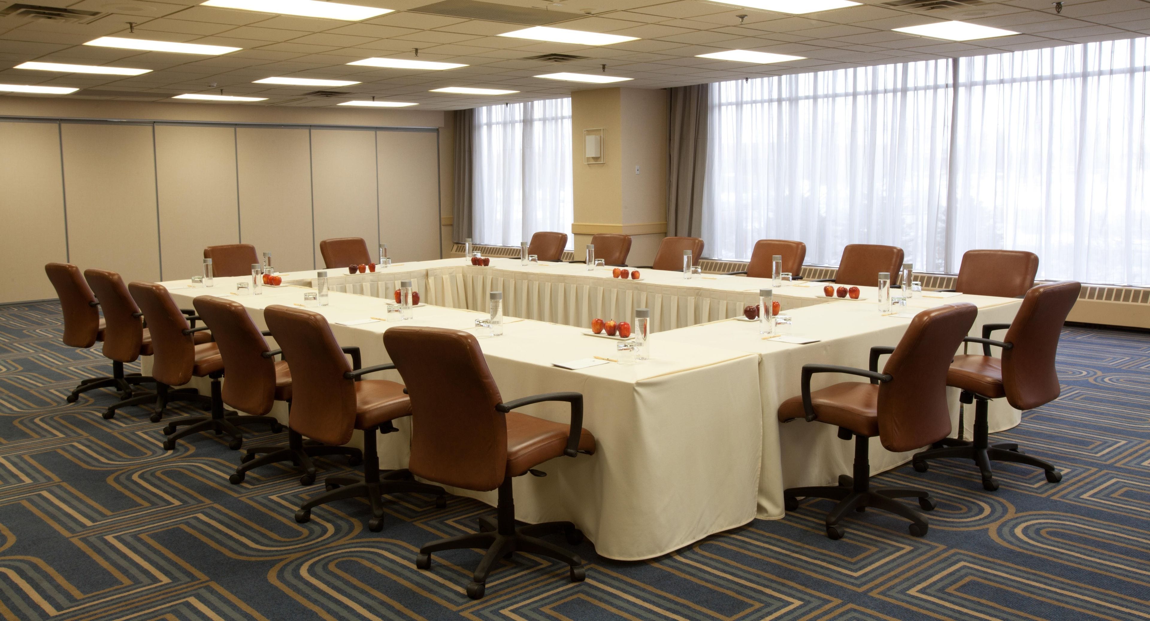 Photo - Doubletree by Hilton Bloomington - Minneapolis South