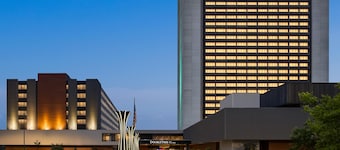 Doubletree by Hilton Bloomington - Minneapolis South