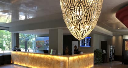 Antony Hotel