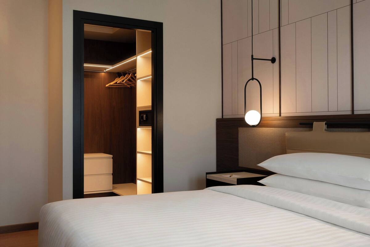 Suíte presidencial, 1 quarto, vista para a cidade | Roupas de cama premium, edredons de pluma, frigobar, cofres nos quartos