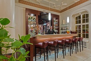 Bar (en la propiedad)