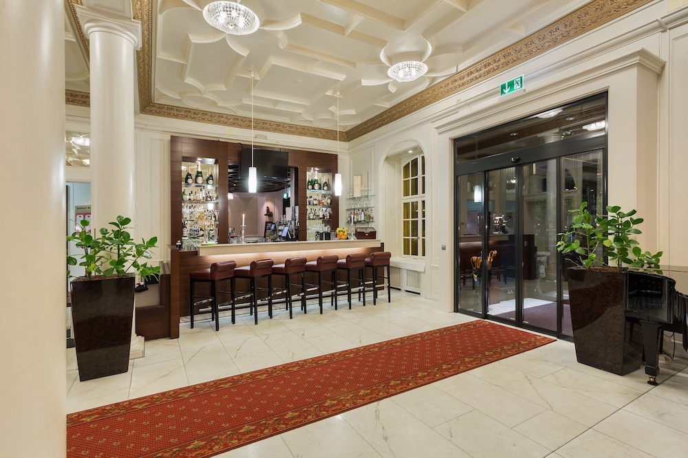 Hotel Euler by null