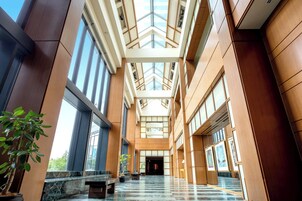 ロビーラウンジ