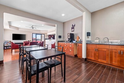 Econo Lodge Childress