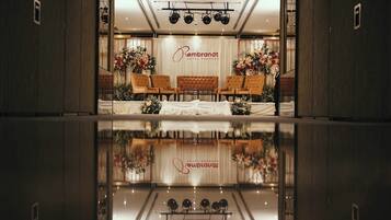 ศูนย์ธุรกิจ