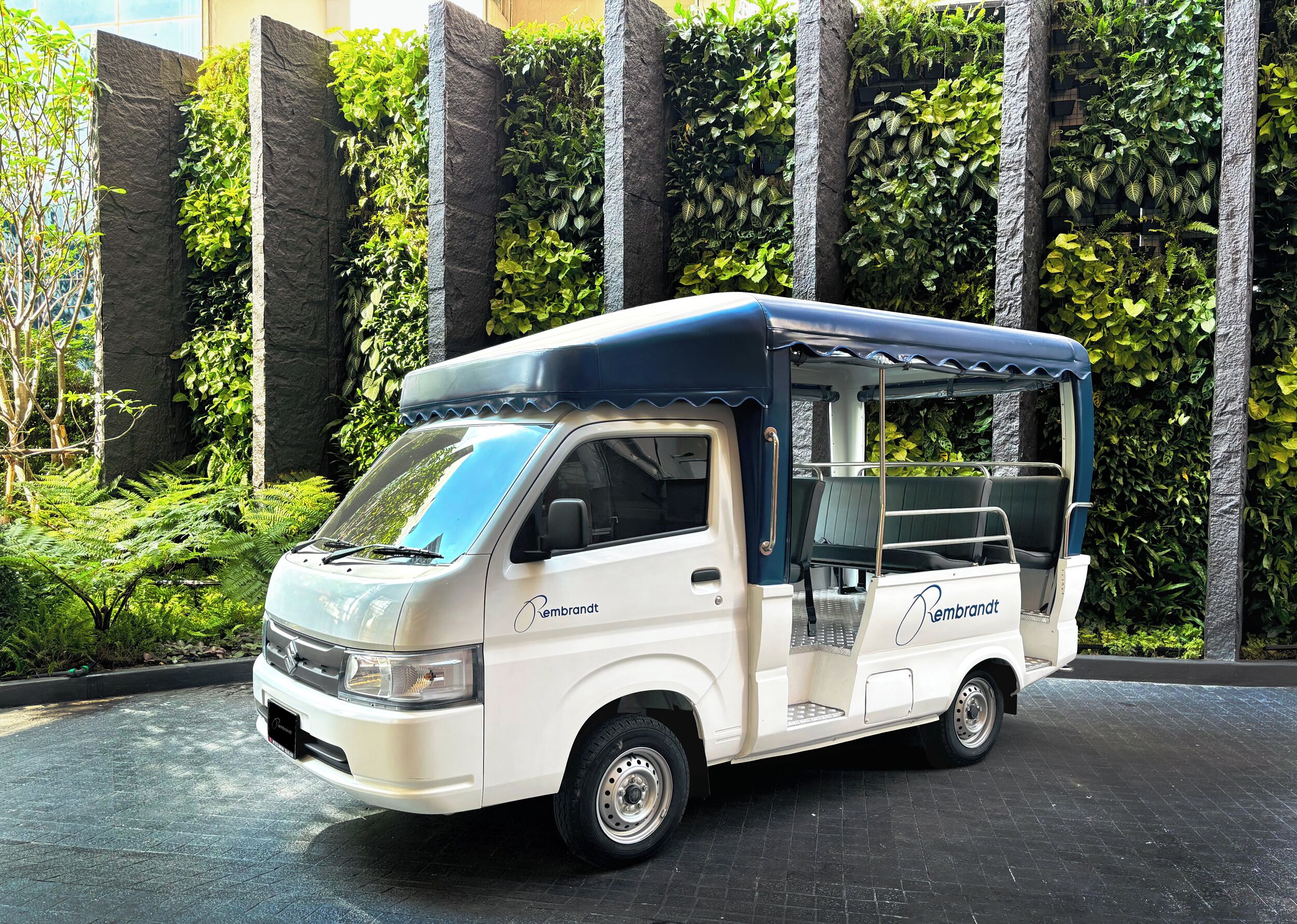 train station shuttle