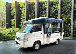 Train station shuttle