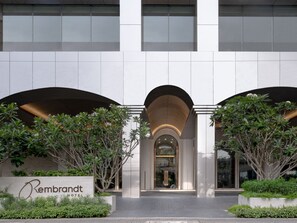 Property entrance - Rembrandt Hotel Bangkok (Bangkok)