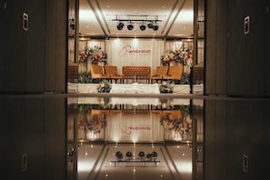 Business center - Rembrandt Hotel Bangkok (Bangkok)