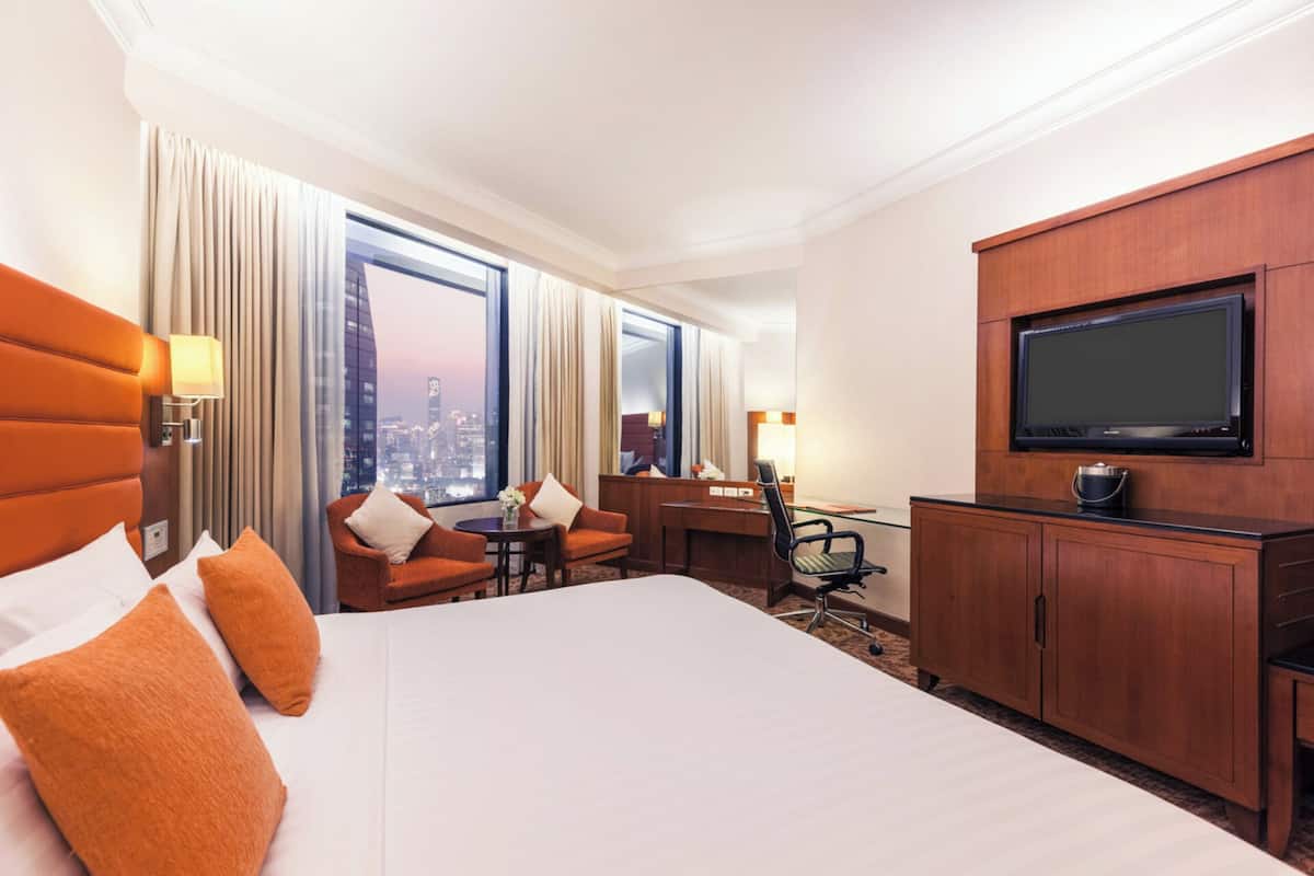 In-room safe, laptop workspace, blackout curtains, iron/ironing board