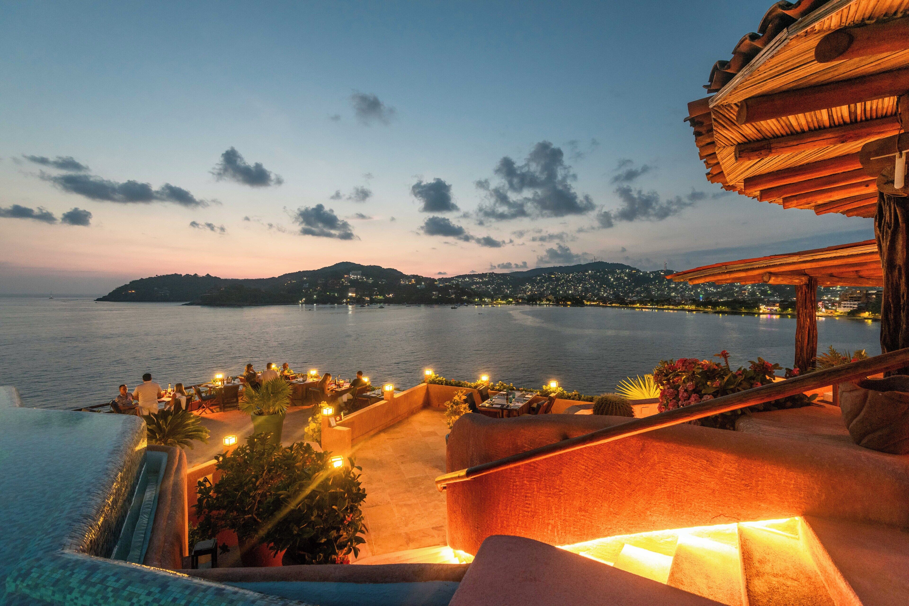 La Casa Que Canta Reviews, Deals & Photos 2026 - Expedia