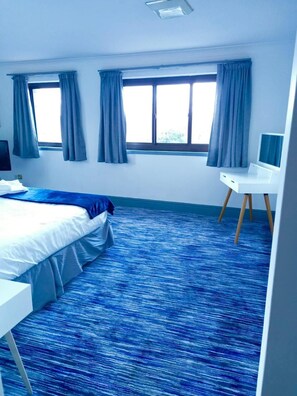Desk, iron/ironing board, free WiFi, bed sheets