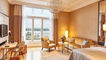 Grand Suite, 2 Twin Beds, Lake View | Premium bedding, pillowtop beds, minibar, in-room safe