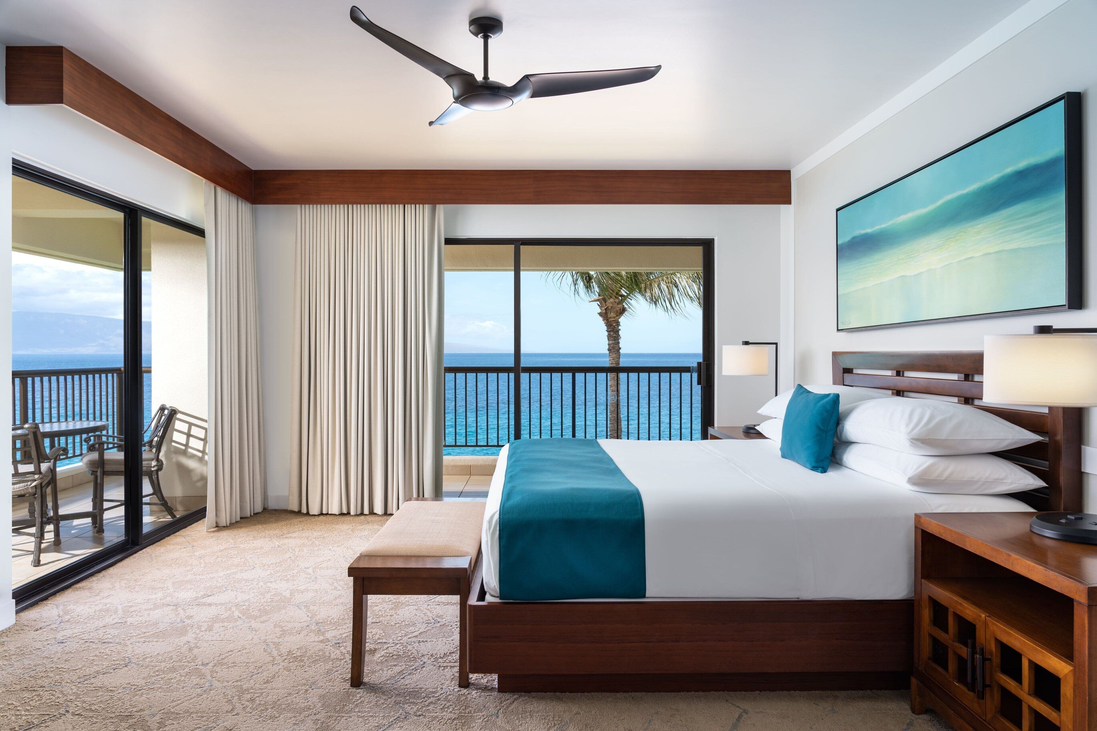 suite, 1 bedroom, non smoking, oceanfront (moana oceanfront) | 1 bedroom, in-room safe, desk, blackout curtains