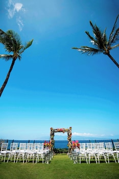 Banquet hall at Sheraton Maui Resort & Spa