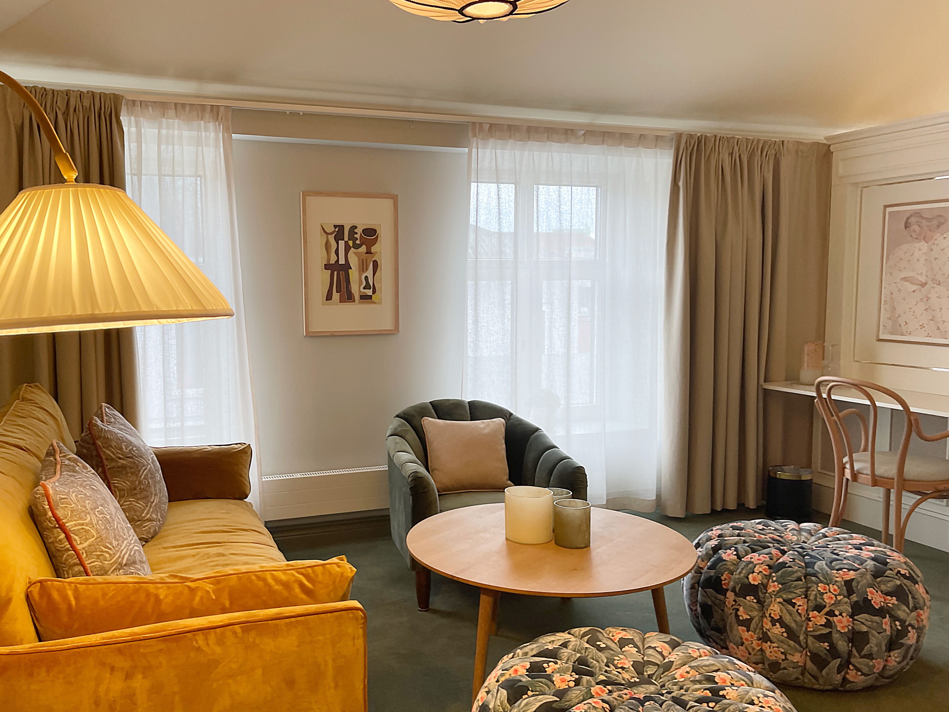 suite, 1 king bed | premium bedding, individually decorated, individually furnished