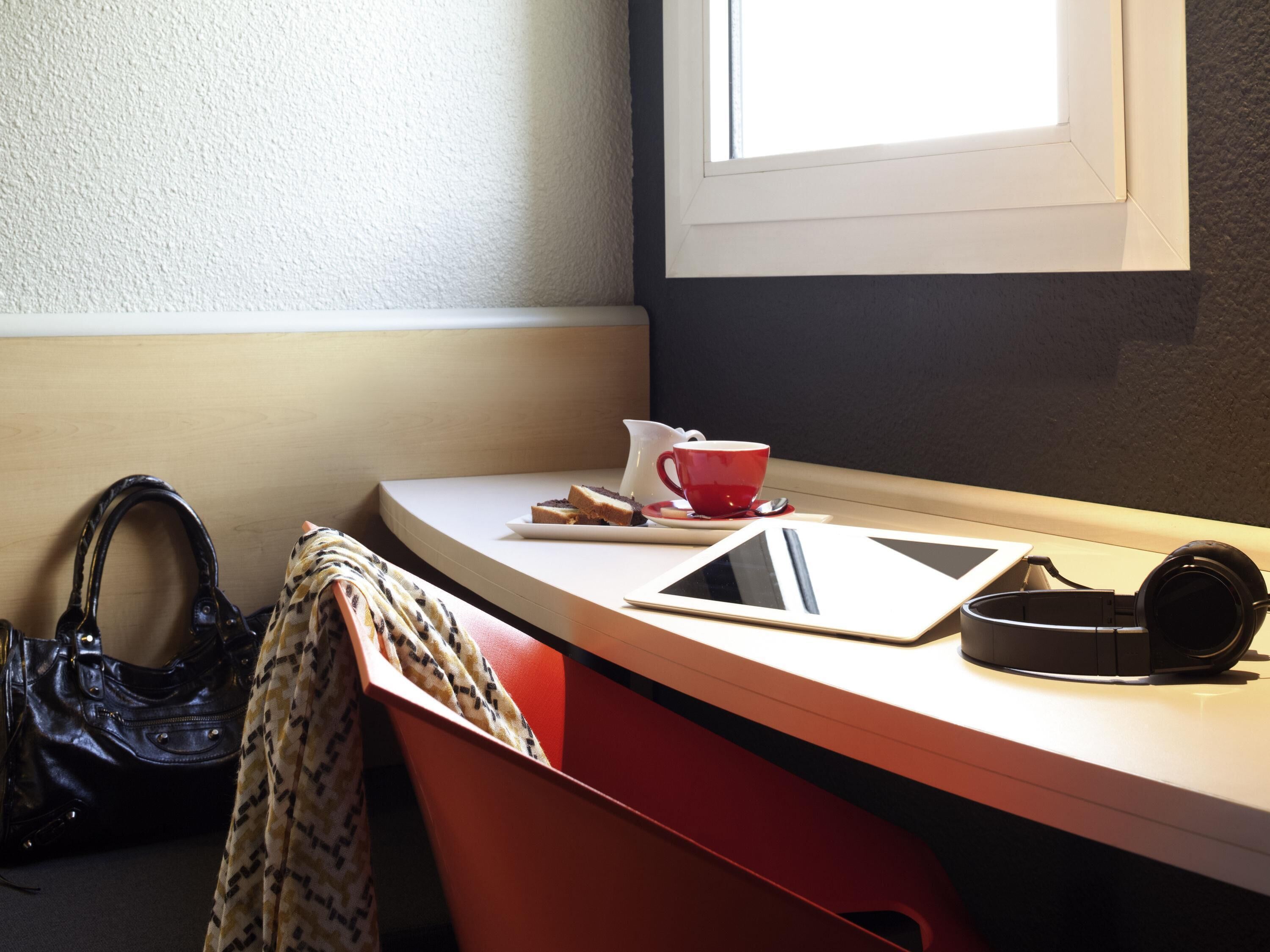 standard double room, 1 double bed | 1 bedroom, premium bedding, pillow-top beds, desk