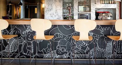 ibis Pau Lescar