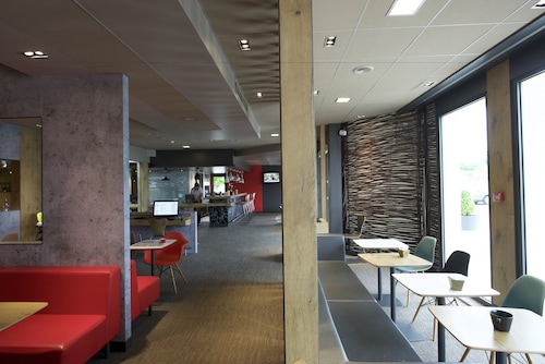 ibis Pau Lescar