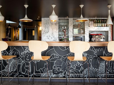 ibis Pau Lescar