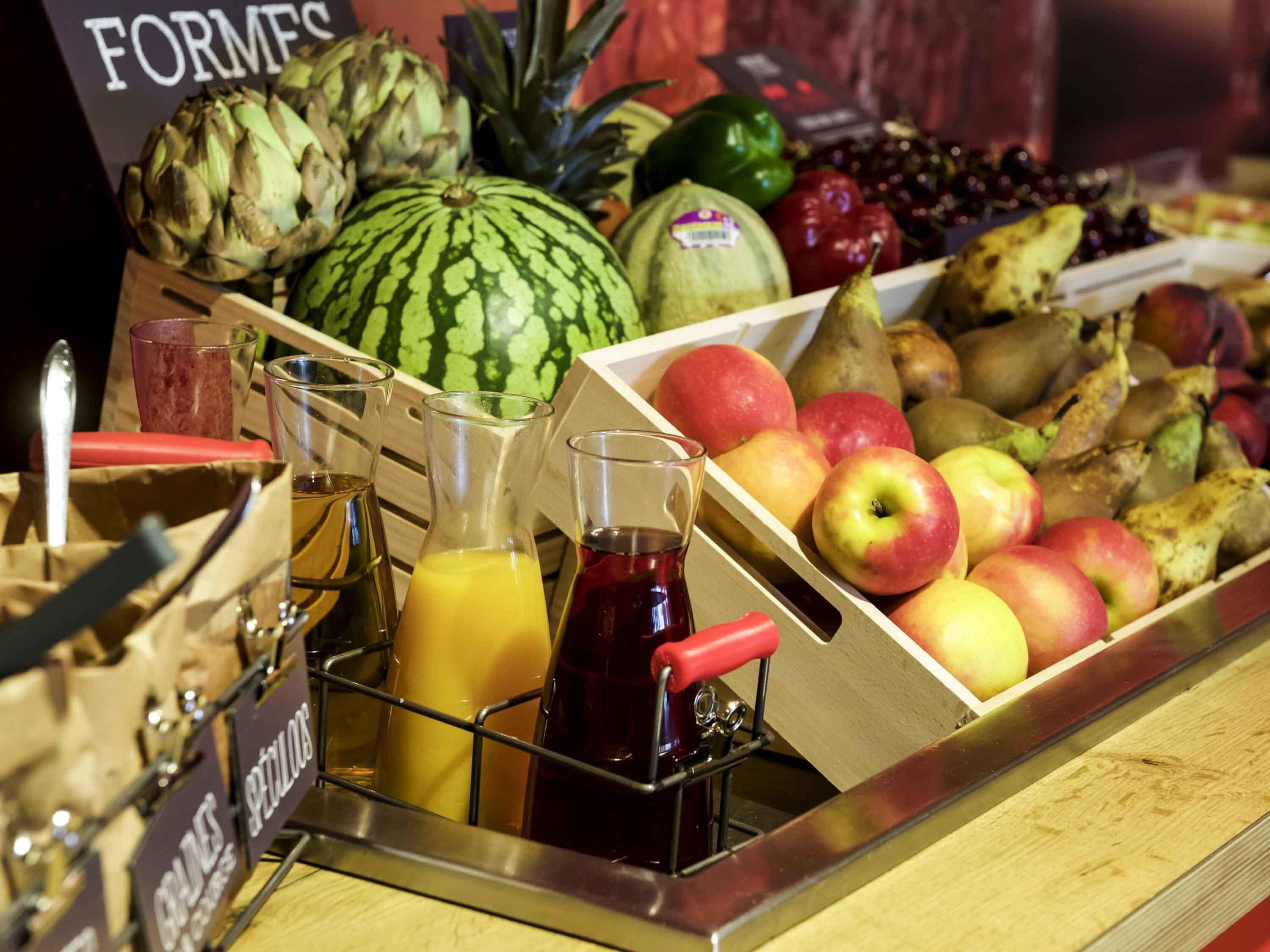 daily buffet breakfast (eur 13.90 per person)