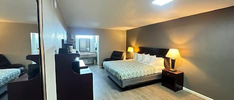 Standard Room, 1 King Bed, Non Smoking