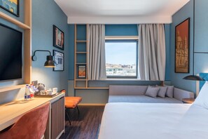 Living area - Hilton Garden Inn Rome Colosseum (Rome)