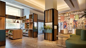 Lobby - Hilton Garden Inn Rome Colosseum (Rome)