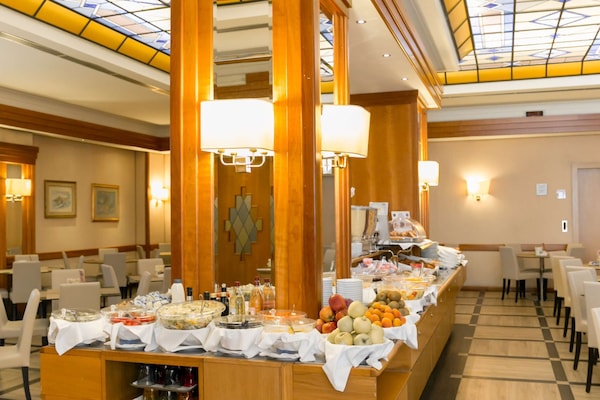 Daily buffet breakfast (EUR 16 per person)