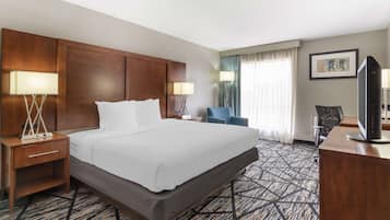 Silitysrauta/-lauta, ilmainen Wi-Fi, vuodevaatteet