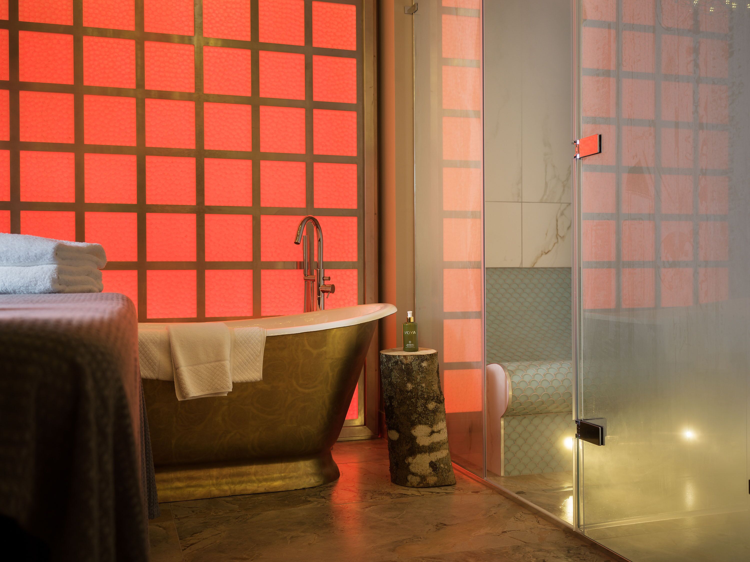 luxury hot tub suite | bathroom | hair dryer