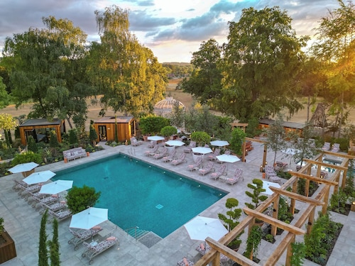 Bishopstrow Hotel & Spa