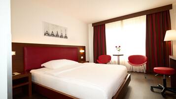 Chambre Double Standard, 1 grand lit