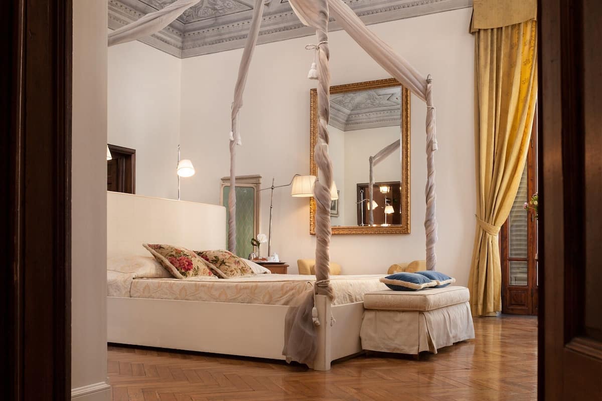 1 bedroom, minibar, in-room safe, individually decorated