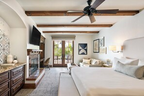 Premier-huvila, 1 suuri parisänky (Studio) | Ylelliset vuodevaatteet, pillowtop-patjalliset sängyt