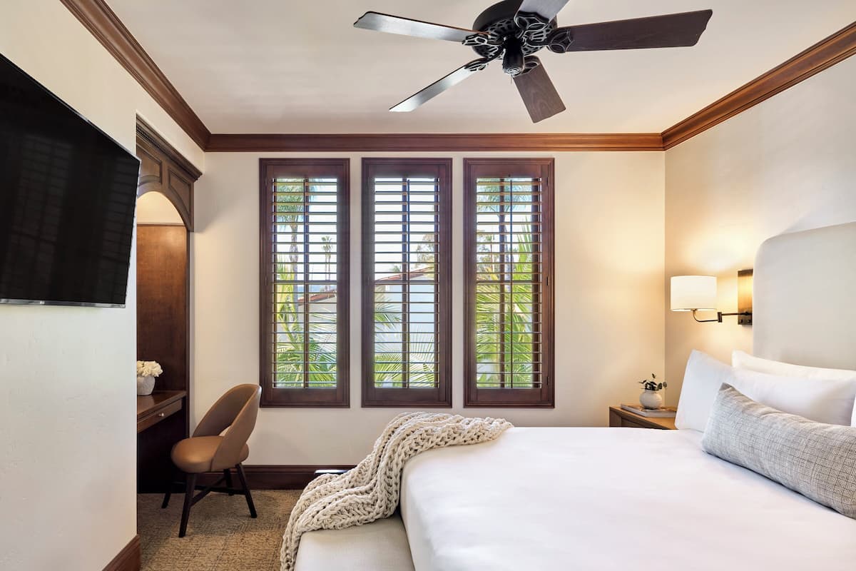 Premium bedding, pillowtop beds, in-room safe, desk