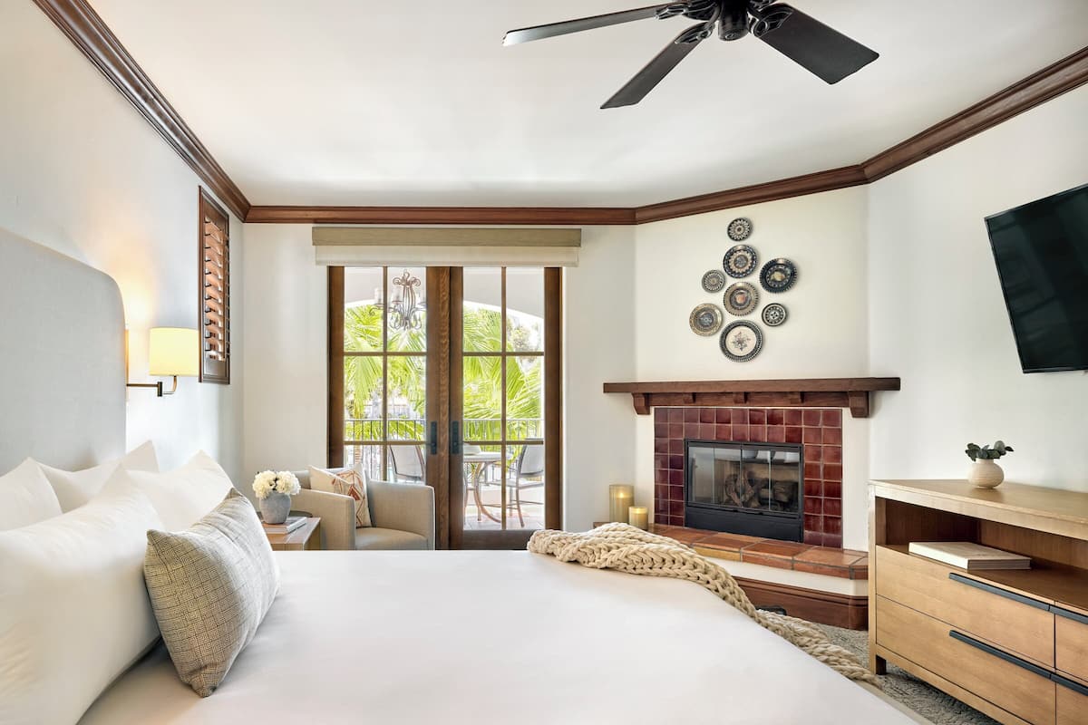 Premium bedding, pillow-top beds, in-room safe, desk