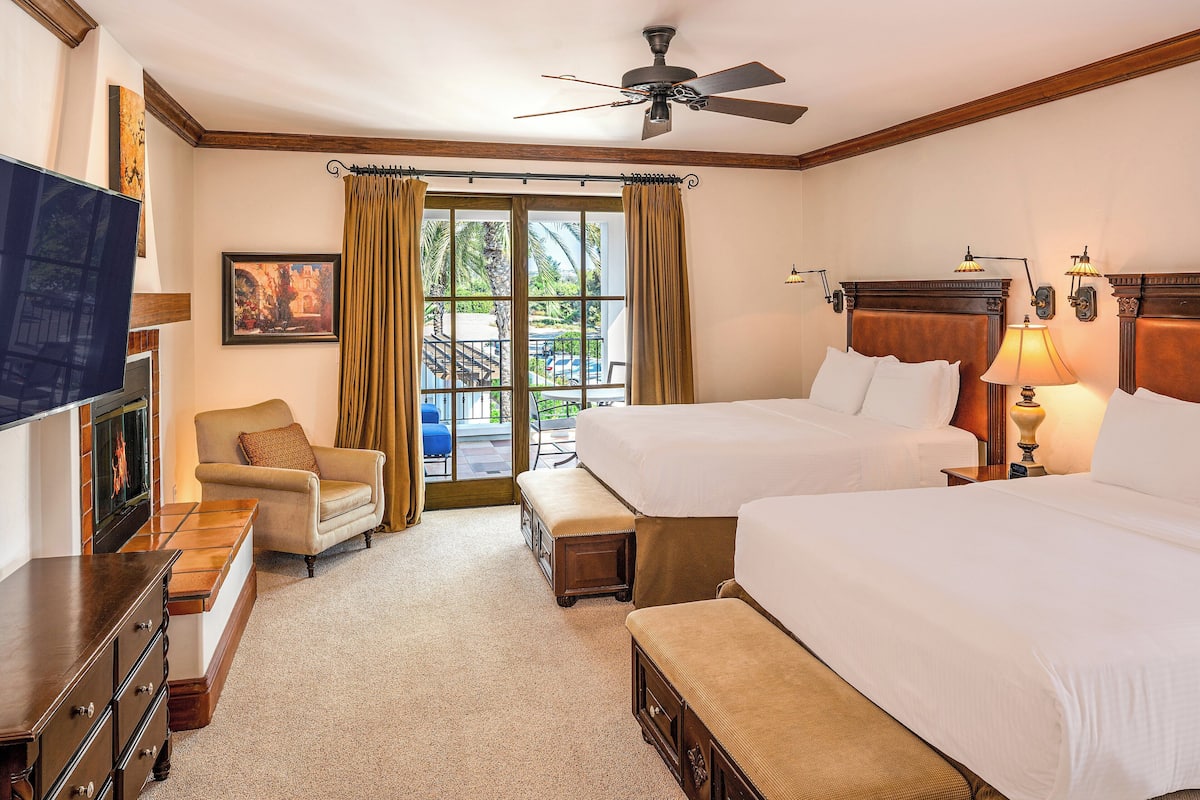 Premium bedding, pillowtop beds, in-room safe, desk