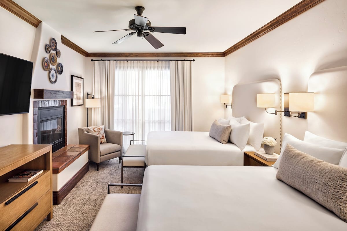 Premier Villa, 2 Queen Beds | Premium bedding, pillow-top beds, in-room safe, desk