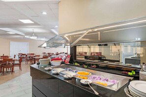Desayuno buffet incluido todos los días 