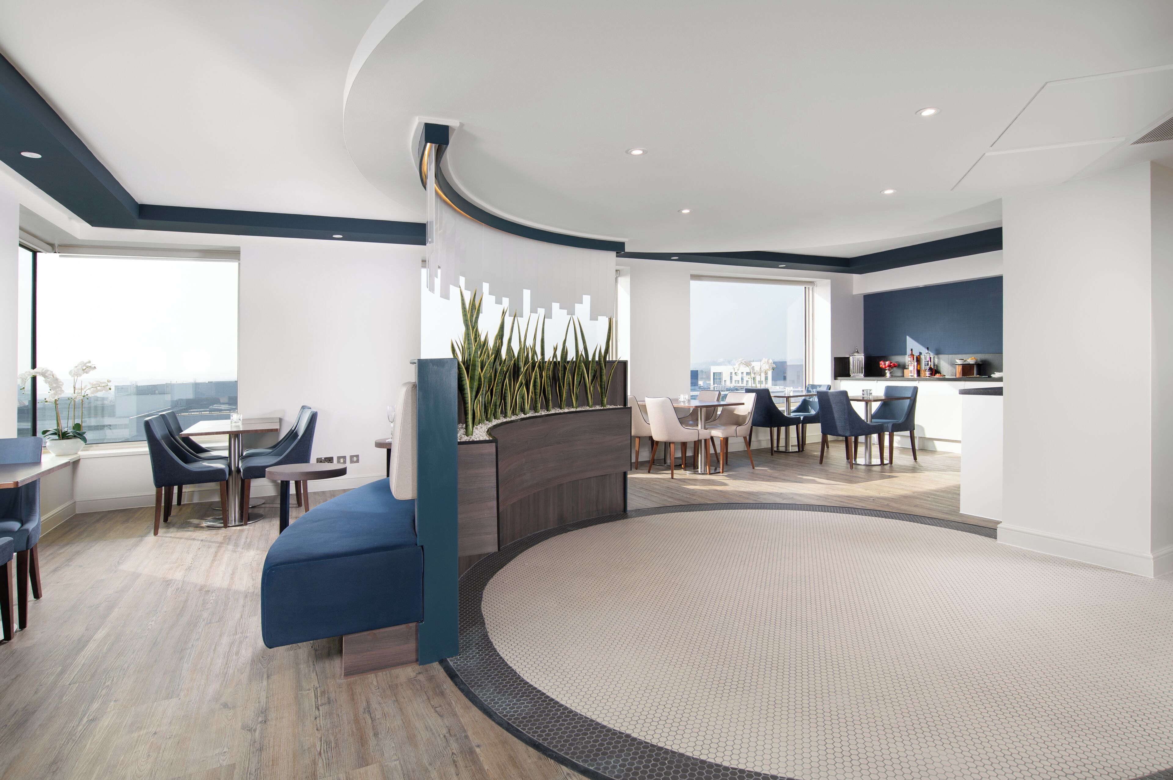 1 bedroom, egyptian cotton sheets, premium bedding, select comfort beds