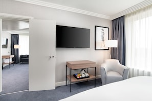 1 bedroom, Egyptian cotton sheets, premium bedding, Select Comfort beds