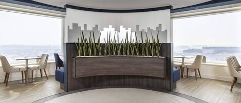 1 bedroom, Egyptian cotton sheets, premium bedding, Select Comfort beds