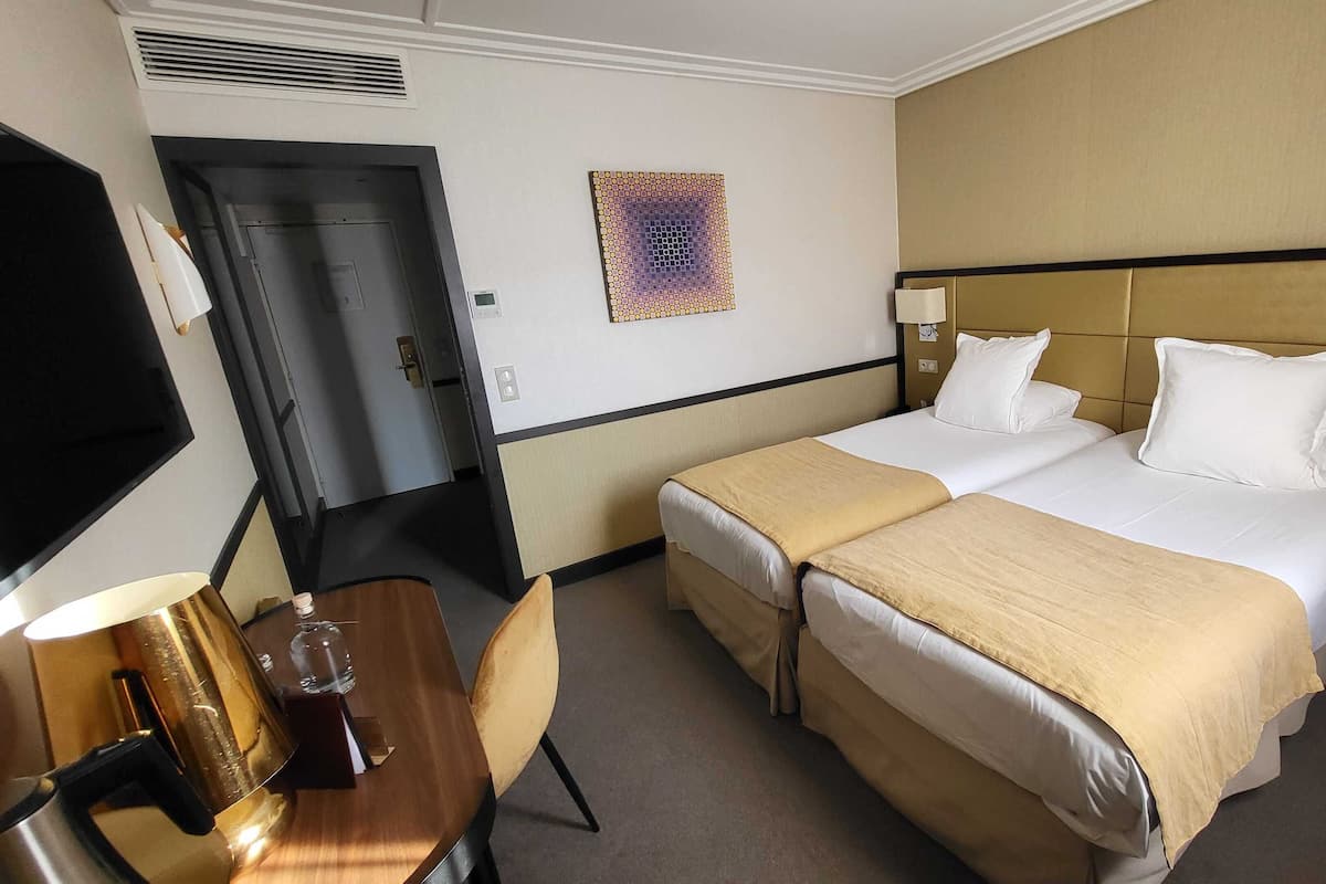 In-room safe, desk, blackout drapes, soundproofing