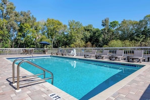 Outdoor pool, open 8:00 AM to 8:00 PM, pool umbrellas, pool loungers