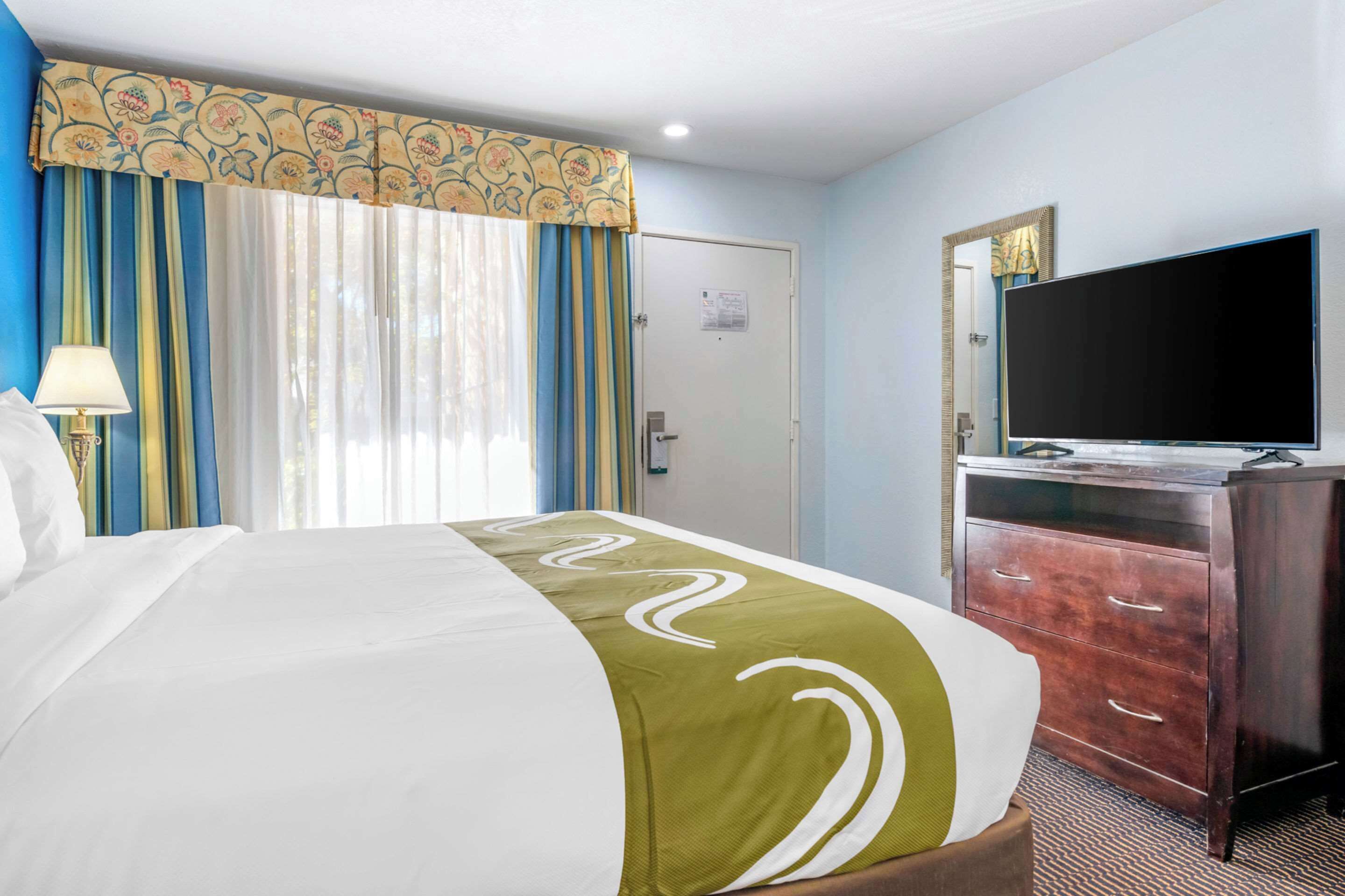 Photo - Quality Inn Sarasota North Near Lido Key Beach