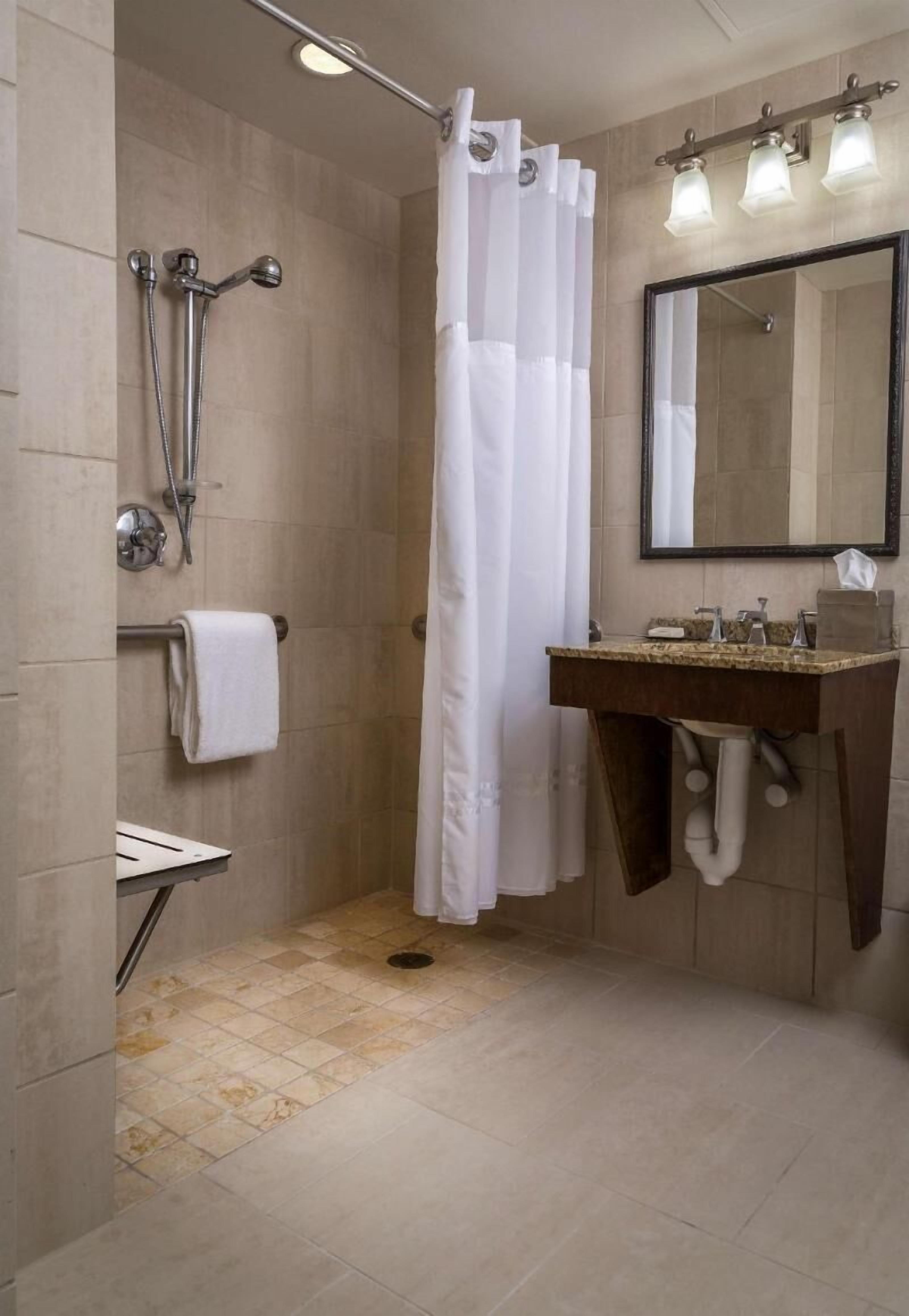 Bathroom | Free toiletries, hair dryer, towels, soap